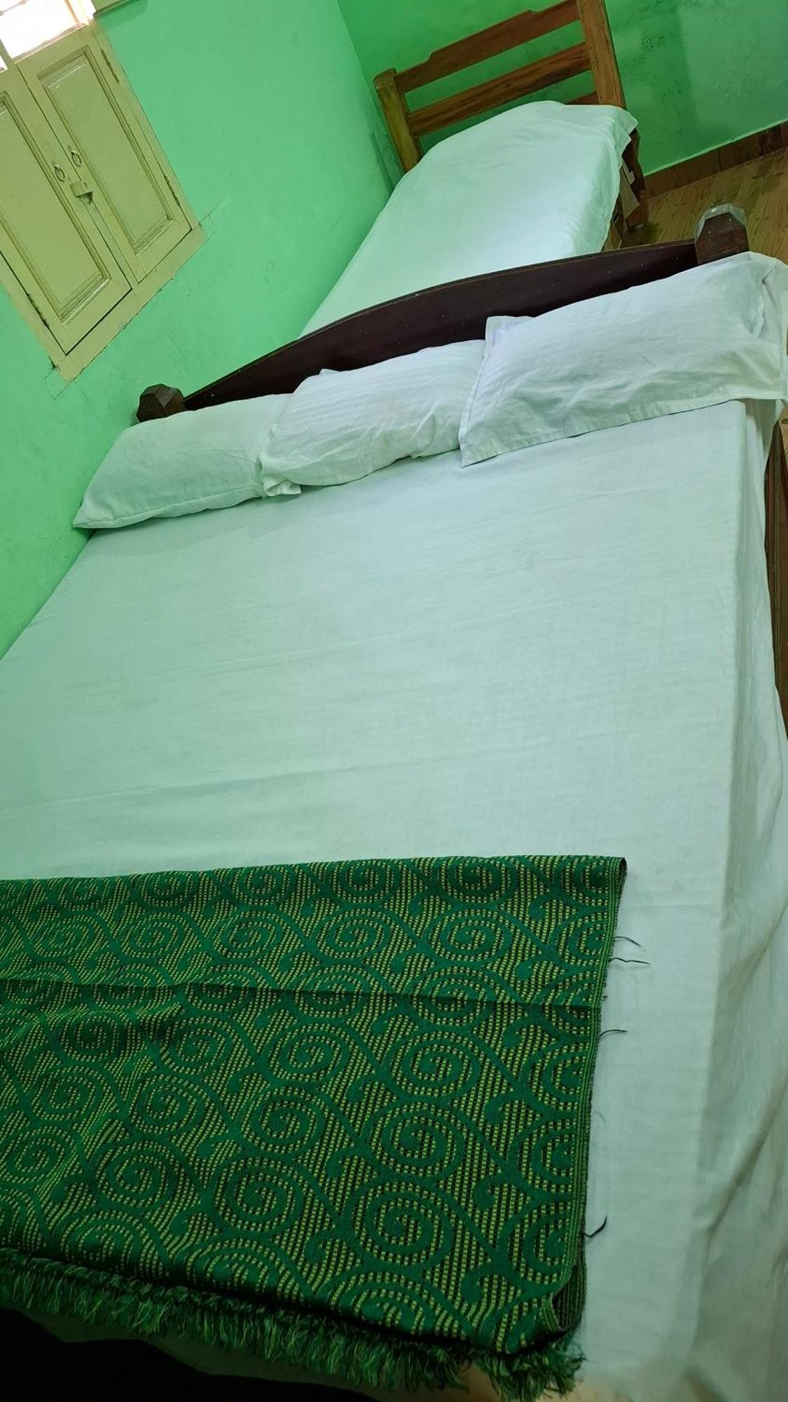 Ashwin Home Stay Tiruvannāmalai Exteriör bild